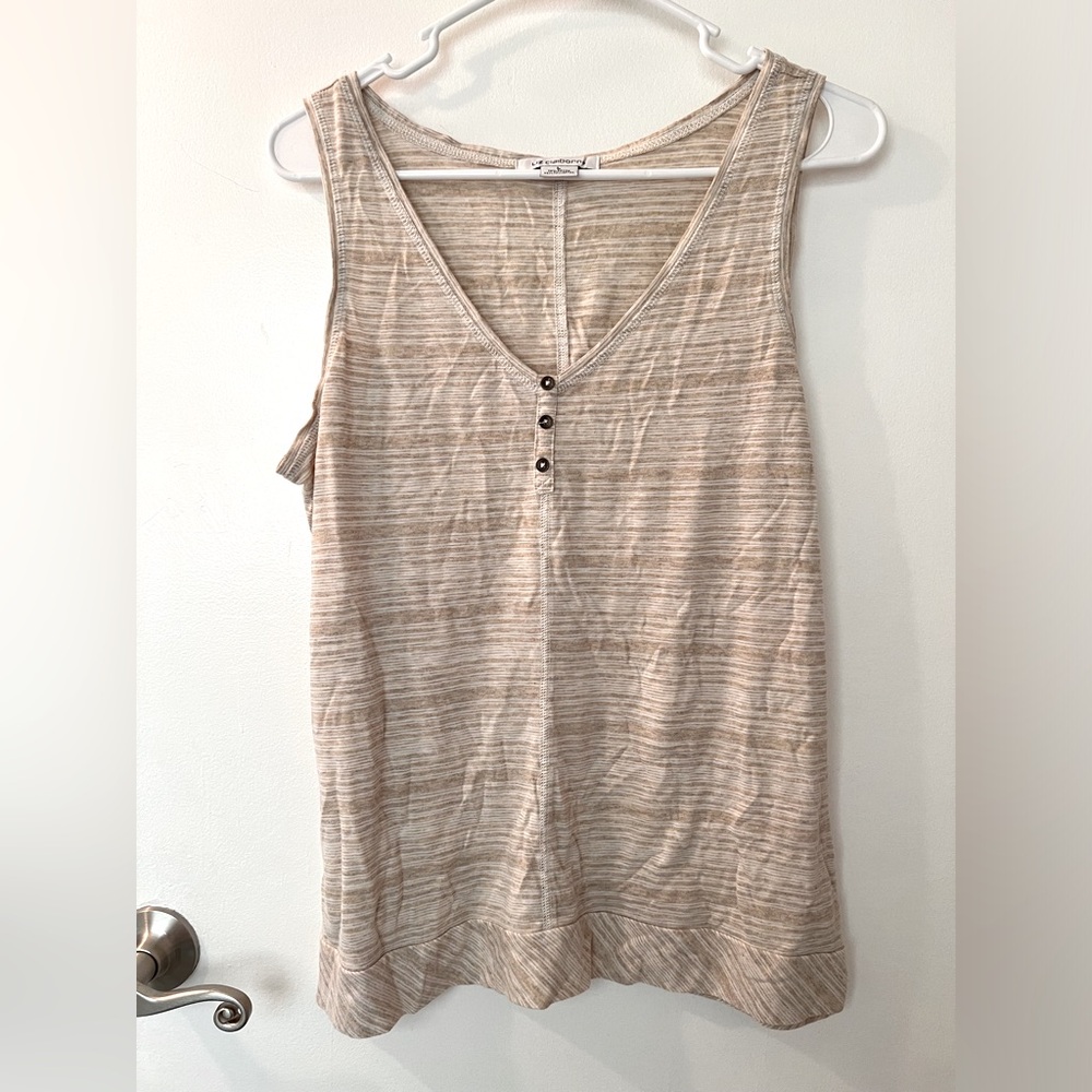🌺 5 for $15 🌺 Liz Claiborne Tank
